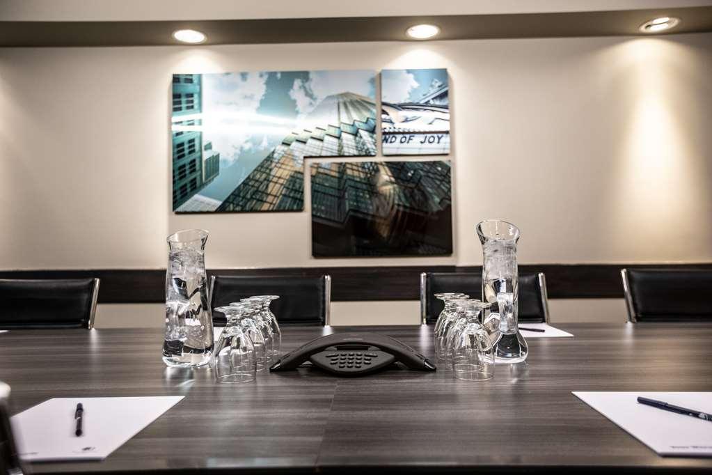 Doubletree By Hilton Roseville Minneapolis Kemudahan gambar
